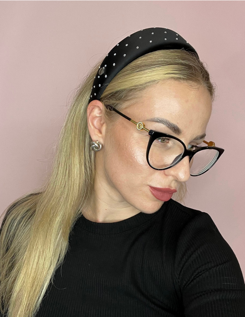 Polstērēta matu stīpiņa Black Crystal Satin L izmērs