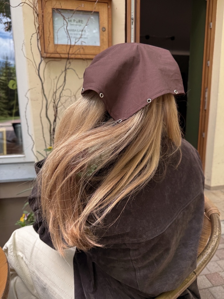 Galvas lakats Bandana Brown