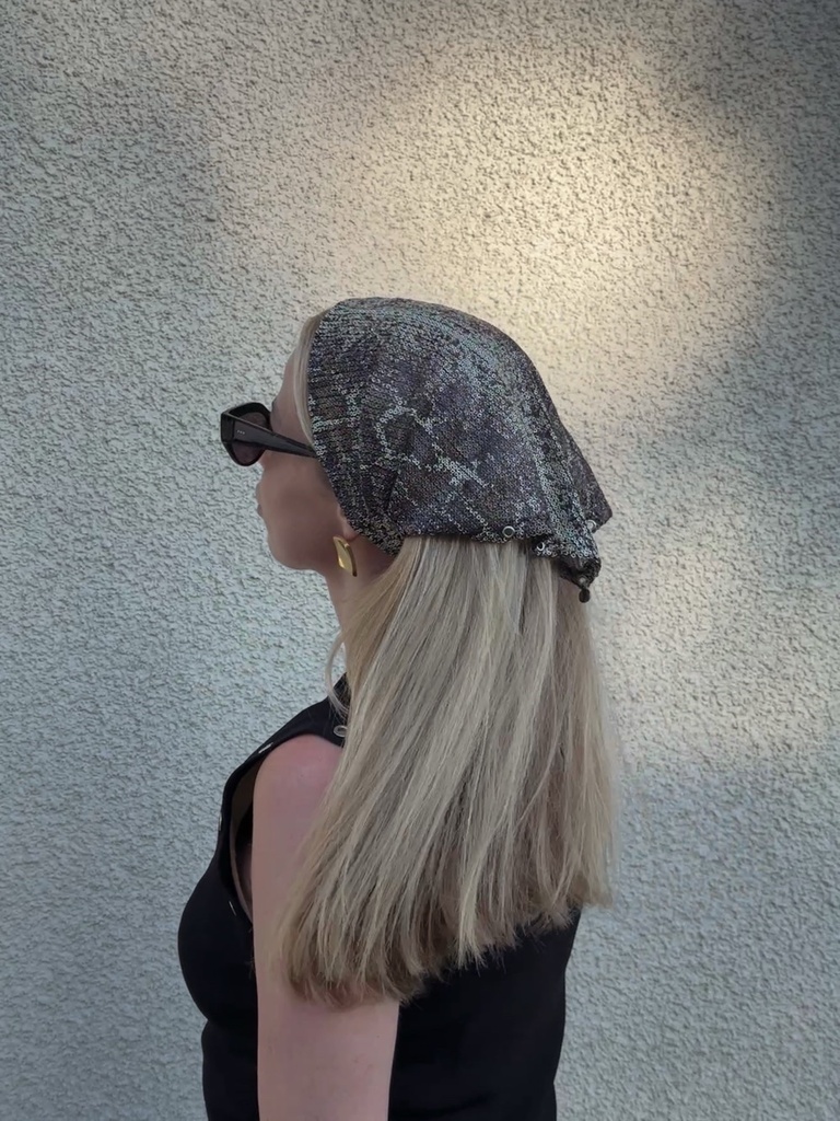 Galvas lakats Bandana Sequin Snake