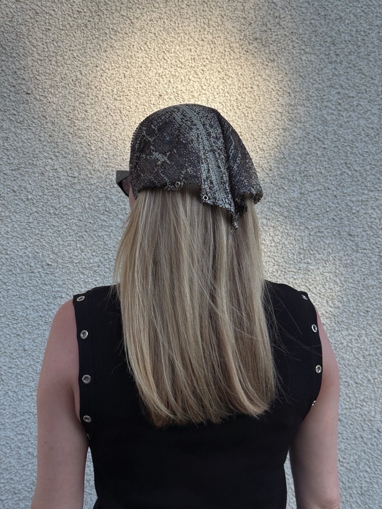 Galvas lakats Bandana Sequin Snake