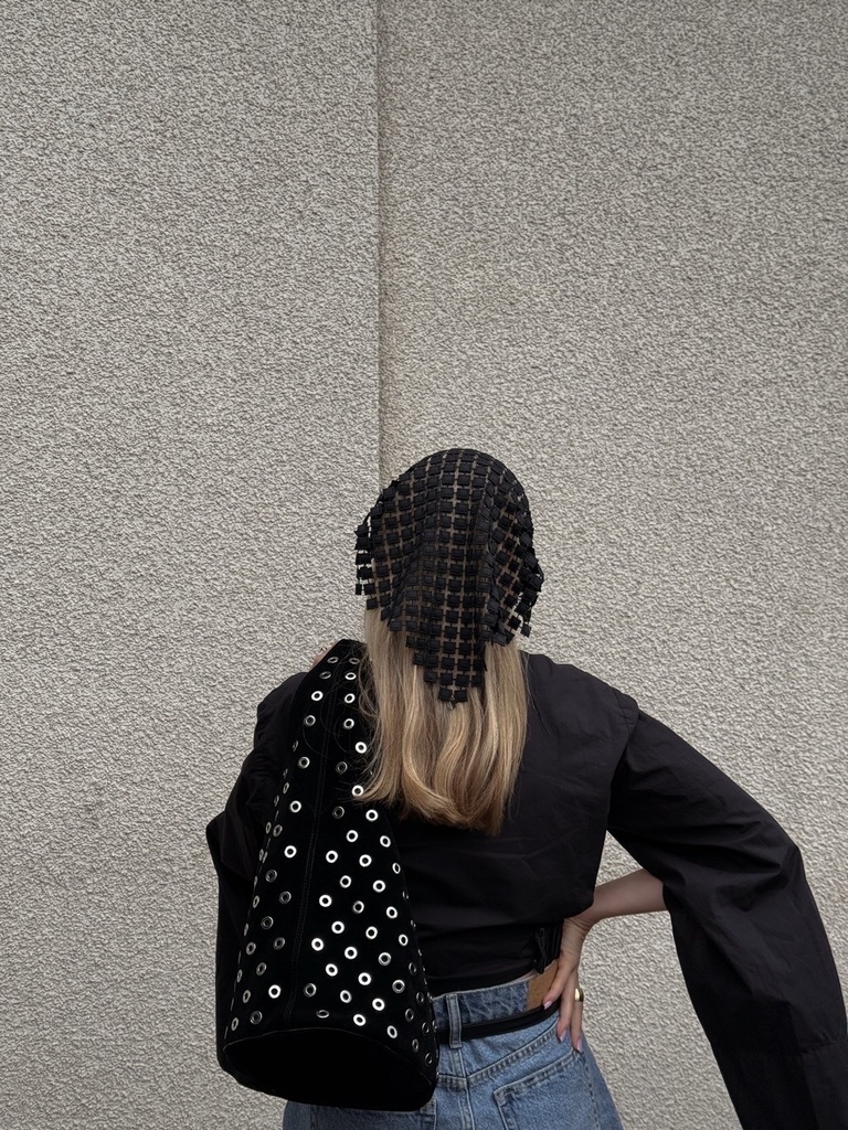 Galvas lakats Bandana Black Square